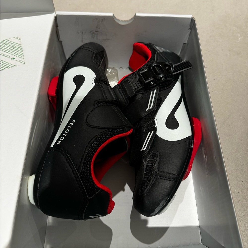 PELOTON BIKE SHOES